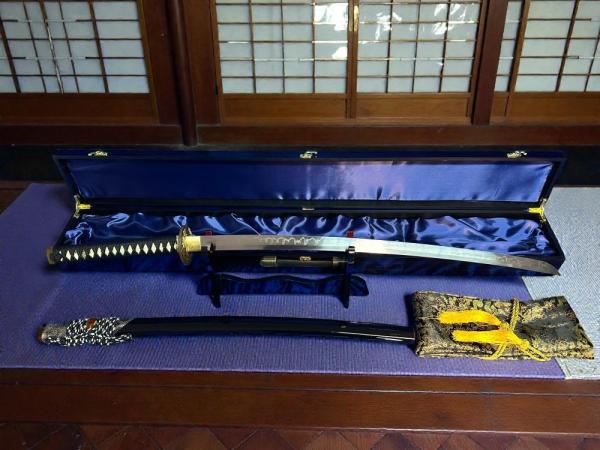 Yamamoto-Tenshi no Yaiba Katana mit 18-mal gefalteter TAMAHAGANE Klinge